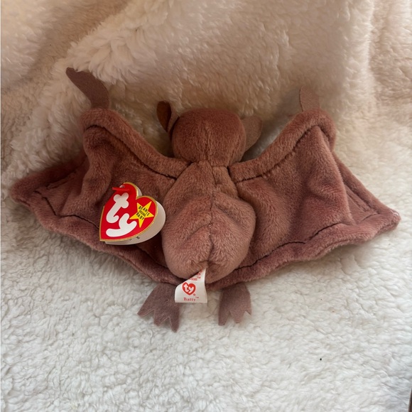 Ty Plush Batty Toy in Soft Brown - Picture 3 of 5